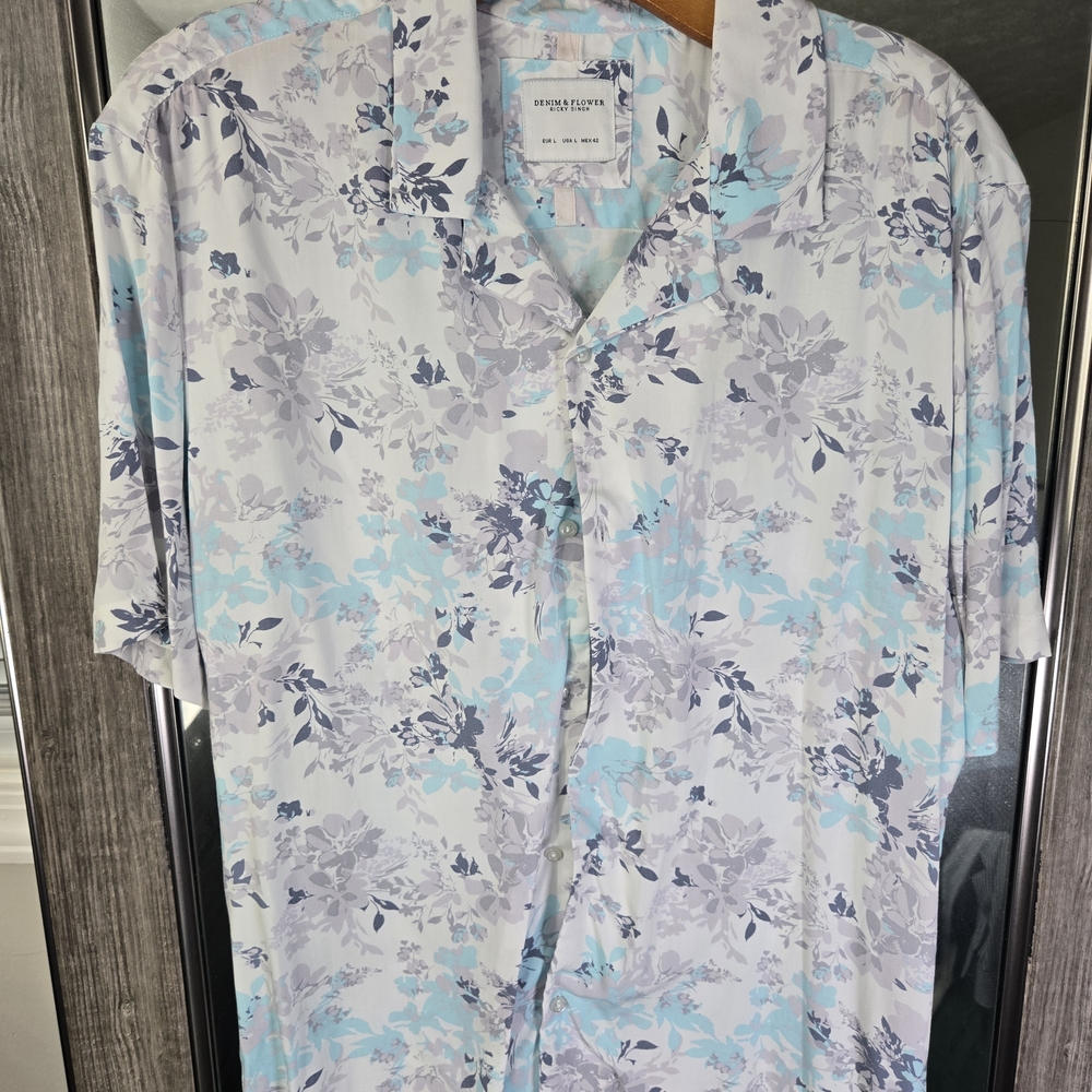 Men's Floral Short Sleeve Shirt